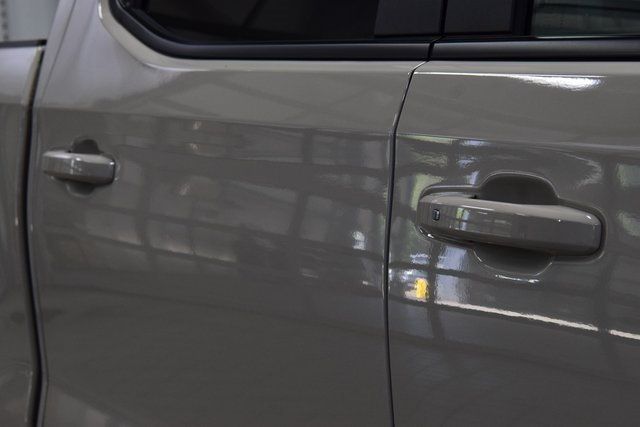 2026 Chevrolet Silverado 1500 4WD Crew Cab 147" RST - 22920752 - 17