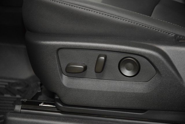 2026 Chevrolet Silverado 1500 4WD Crew Cab 147" RST - 22920752 - 40