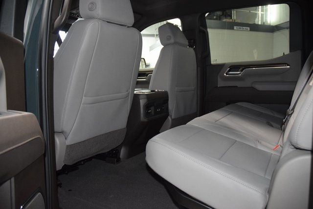 2026 Chevrolet Silverado 1500 4WD Crew Cab 157" LT - 22922222 - 38