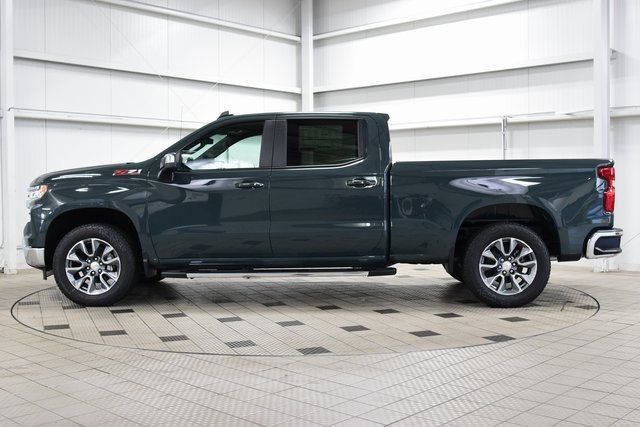 2026 Chevrolet Silverado 1500 4WD Crew Cab 157" LT - 22922222 - 3