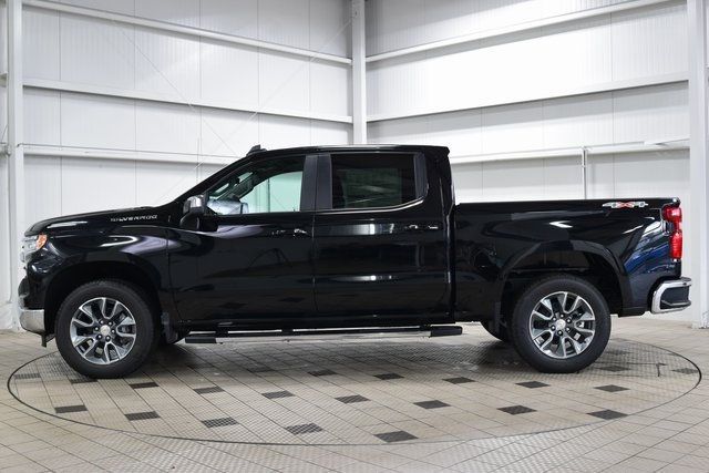 2026 Chevrolet Silverado 1500 LT - 22899357 - 3