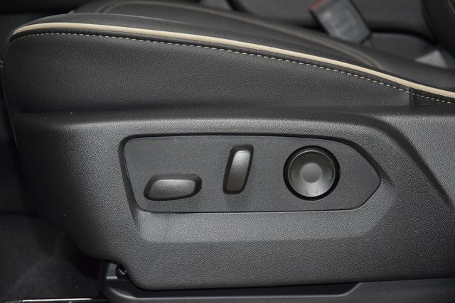 2026 Chevrolet Suburban 4WD 4dr Premier - 22911400 - 38