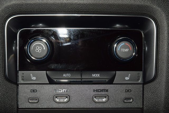 2026 Chevrolet Suburban 4WD 4dr Premier - 22911482 - 42