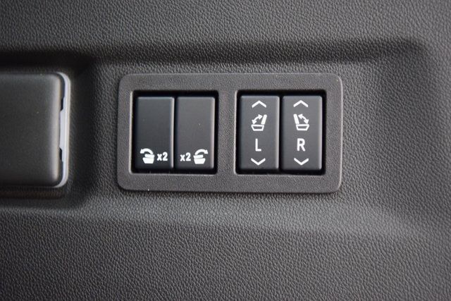 2026 Chevrolet Suburban 4WD 4dr Premier - 22920776 - 23