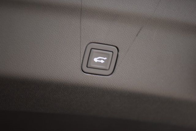 2026 Chevrolet Tahoe 4WD 4dr High Country - 22917320 - 23