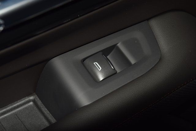 2026 Chevrolet Tahoe 4WD 4dr High Country - 22920791 - 36