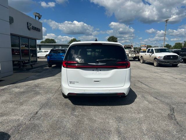 2026 Chrysler Pacifica Select FWD - 22898415 - 3