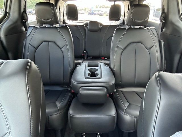 2026 Chrysler Pacifica Select FWD - 22898415 - 5