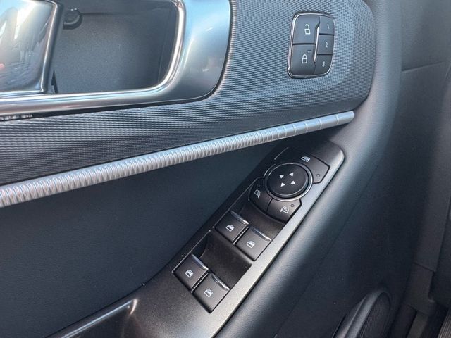 2026 Ford Explorer ST-Line 4WD - 22922210 - 16