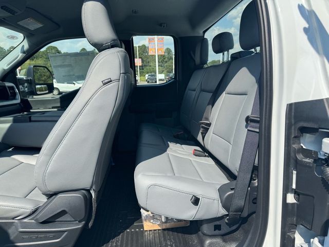 2026 Ford Super Duty F-250 SRW  - 22910207 - 24