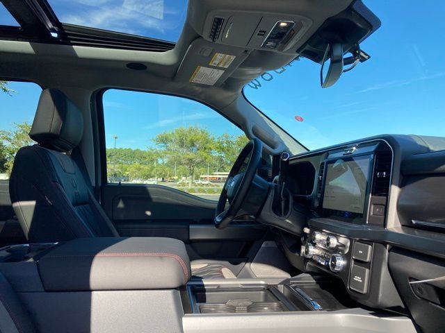 2026 Ford Super Duty F-250 SRW Lariat - 22933582 - 24