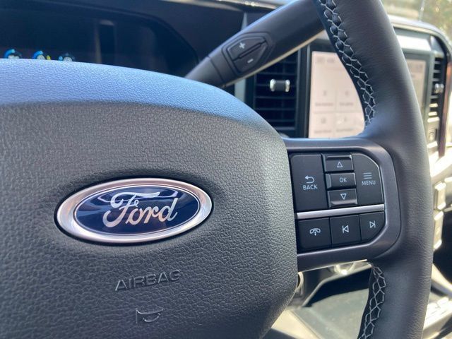 2026 Ford Super Duty F-250 SRW Lariat - 22933582 - 29