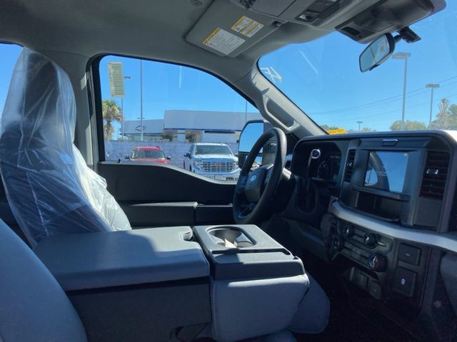2026 Ford Super Duty F-250 SRW XL - 22929726 - 21