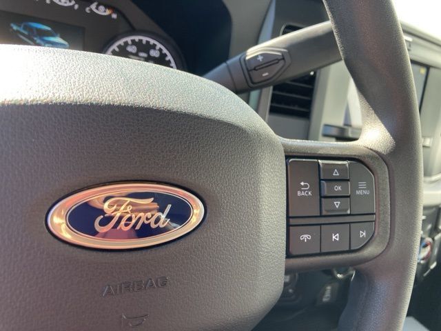 2026 Ford Super Duty F-250 SRW XL - 22929726 - 26