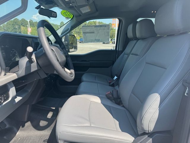 2026 Ford Super Duty F-350 DRW Cab-Chassis  - 22910282 - 19