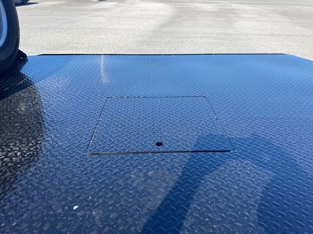 2026 Ford Super Duty F-350 DRW Cab-Chassis XL 4WD Crew Cab 179" WB 60" CA - 22918686 - 12