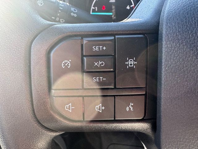 2026 Ford Super Duty F-350 DRW Cab-Chassis XL 4WD Crew Cab 179" WB 60" CA - 22918686 - 19