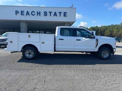 2026 Ford Super Duty F-350 DRW Cab-Chassis
