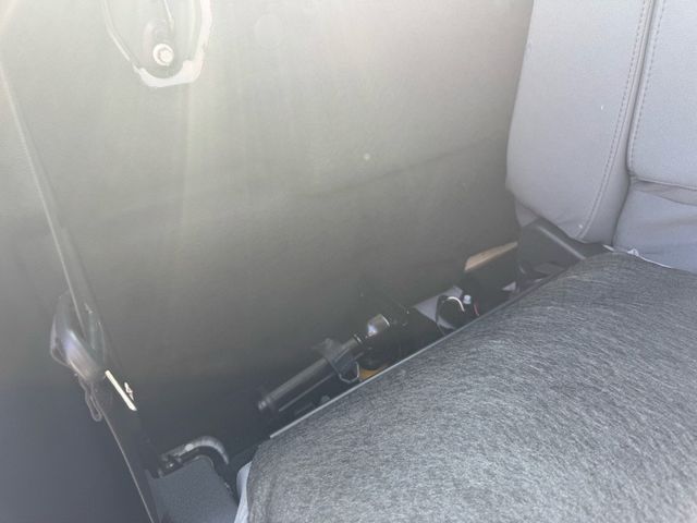 2026 Ford Super Duty F-350 DRW Cab-Chassis XL 4WD Crew Cab 179" WB 60" CA - 22920185 - 38