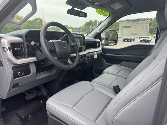 2026 Ford Super Duty F-450 DRW Cab-Chassis XL - 22918706 - 12