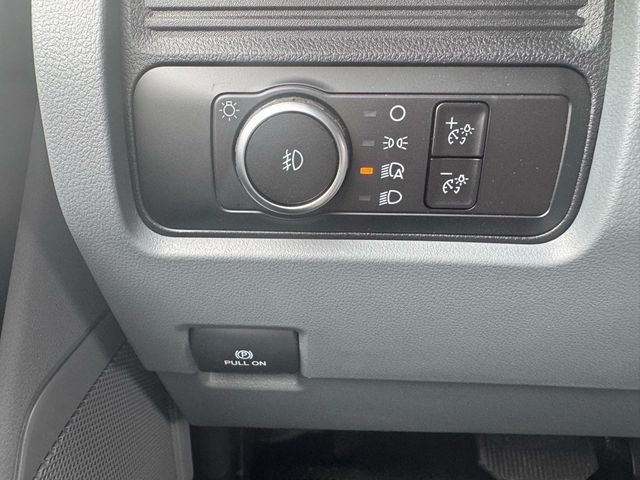 2026 Ford Super Duty F-450 DRW Cab-Chassis XL - 22918706 - 20