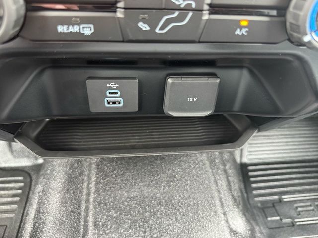 2026 Ford Super Duty F-450 DRW Cab-Chassis XL - 22918706 - 26