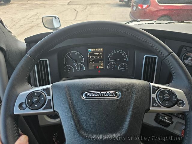 2026 Freightliner Cascadia 126SLP  - 22913008 - 8