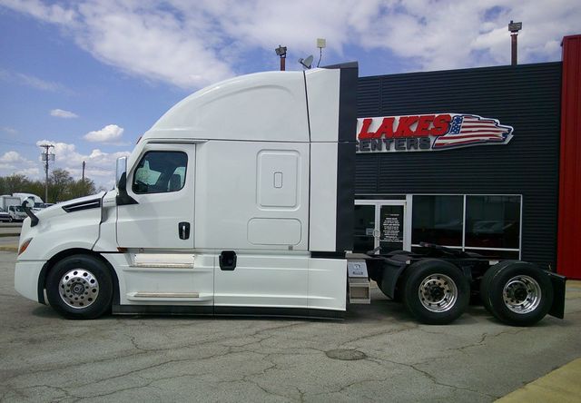 2026 Freightliner Cascadia 126SLP Drivers Lounge Sleeper! Financing Options Available! - 22830653 - 4