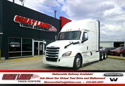 2026 Freightliner Cascadia 126SLP