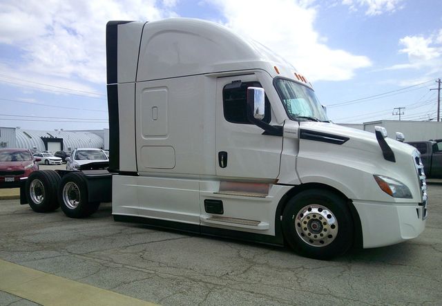 2026 Freightliner Cascadia 126SLP Drivers Lounge Sleeper! Financing Options Available! - 22833869 - 2