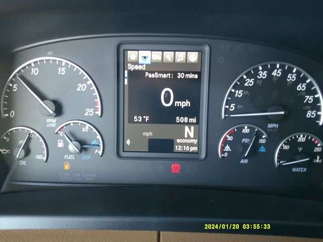 2026 Freightliner Cascadia 126SLP Drivers Lounge Sleeper! Financing Options Available! - 22836254 - 15
