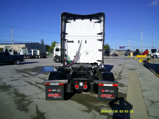 2026 Freightliner Cascadia 126SLP Drivers Lounge Sleeper! Financing Options Available! - 22836254 - 3