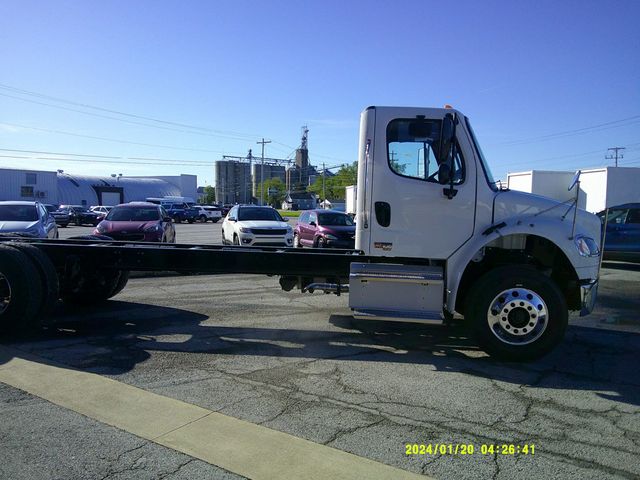 2026 Freightliner M2 106 Plus  - 22836247 - 2