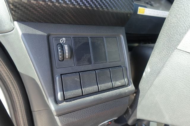 2026 HINO L6 (26ft Box with Lift Gate) - 22901190 - 44