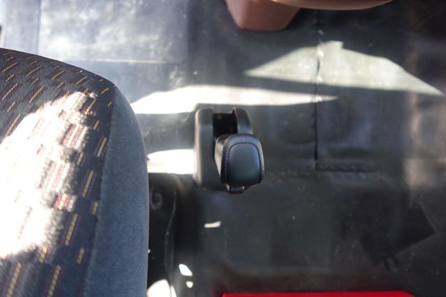 2026 HINO L6 (26ft Box with Lift Gate) - 22901190 - 56