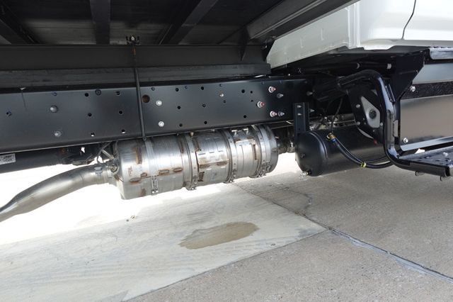 2026 HINO L6 (26ft Box w/ Lift Gate) - 22879811 - 11