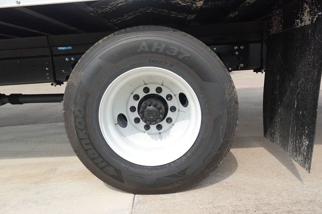 2026 HINO L6 (26ft Box w/ Lift Gate) - 22879811 - 26