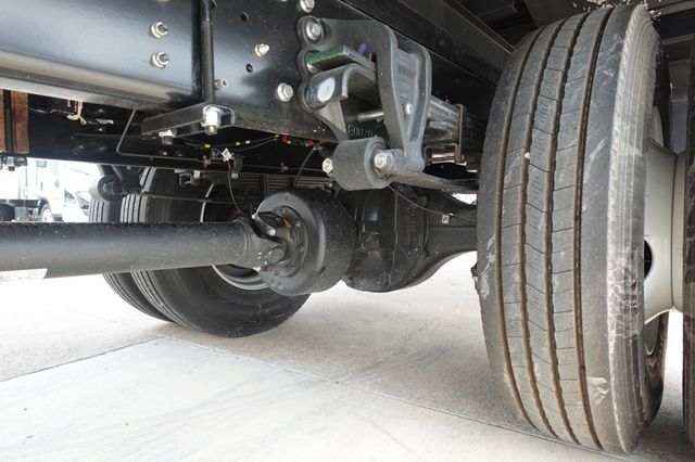 2026 HINO L6 (26ft Box w/ Lift Gate) - 22879811 - 27