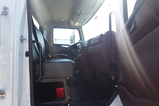 2026 HINO L6 (26ft Box w/ Lift Gatel) - 22879735 - 52