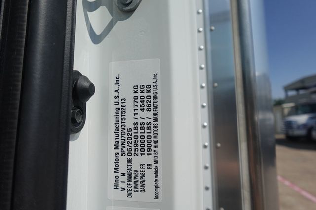 2026 HINO L6 (26ft Box w/ Lift Gatel) - 22879735 - 61