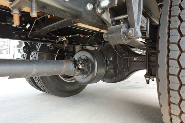 2026 HINO L6 (26ft Stake bed w/ ICC Bumper) - 22901192 - 18