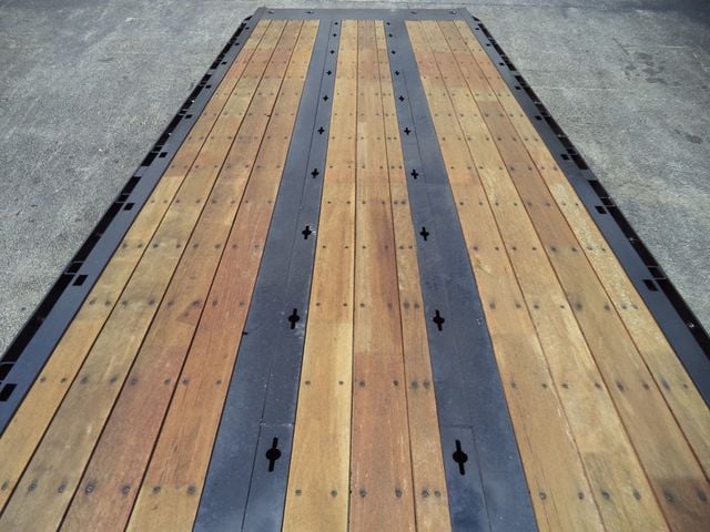 2026 Kenworth T880 With Jerr-Dan 28ft 15 Ton Industrial Carriers Wood Deck - 22904760 - 38