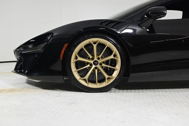 2026 McLaren Artura Coupe - 22881220 - 24