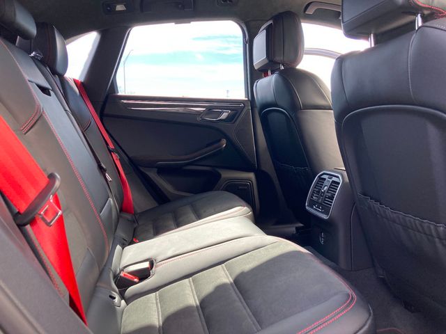 2026 Porsche Macan GTS AWD - 22939588 - 22