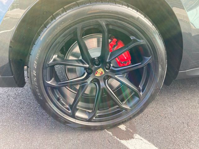 2026 Porsche Macan GTS AWD - 22939588 - 29