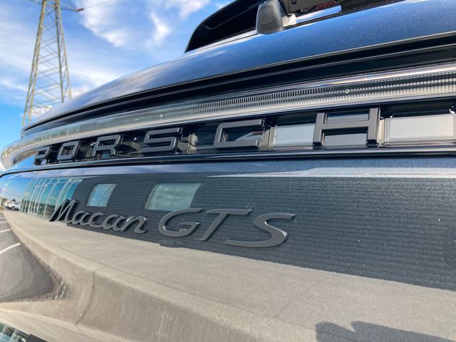 2026 Porsche Macan GTS AWD - 22939588 - 42