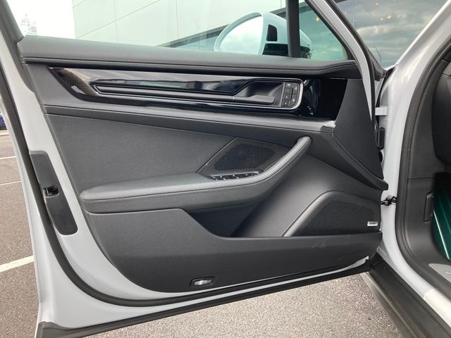 2026 Porsche Panamera 4 AWD - 22936602 - 5