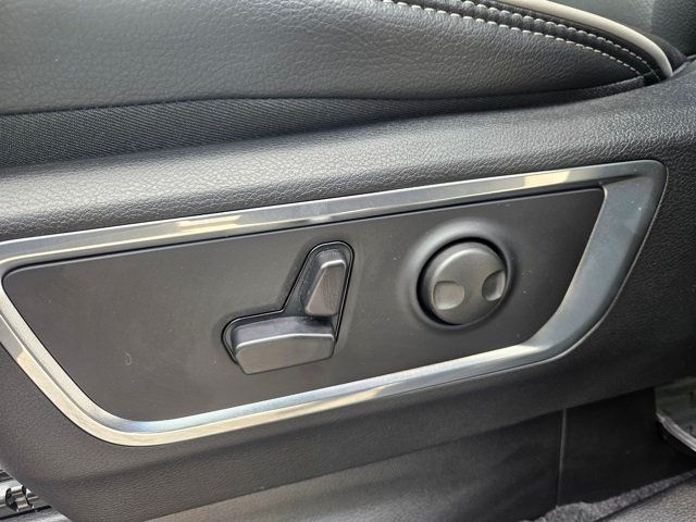 2026 Ram 1500 Laramie 4x4 Crew Cab 5'7" Box - 22903781 - 10