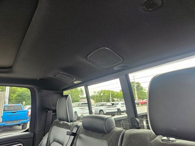 2026 Ram 1500 Laramie 4x4 Crew Cab 5'7" Box - 22903781 - 21
