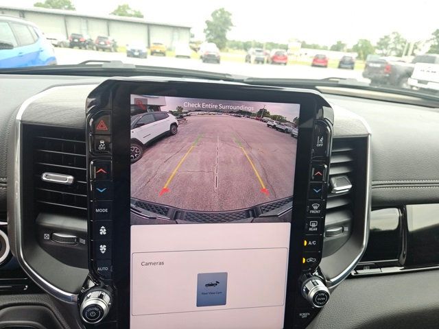 2026 Ram 1500 Laramie 4x4 Crew Cab 5'7" Box - 22903781 - 34